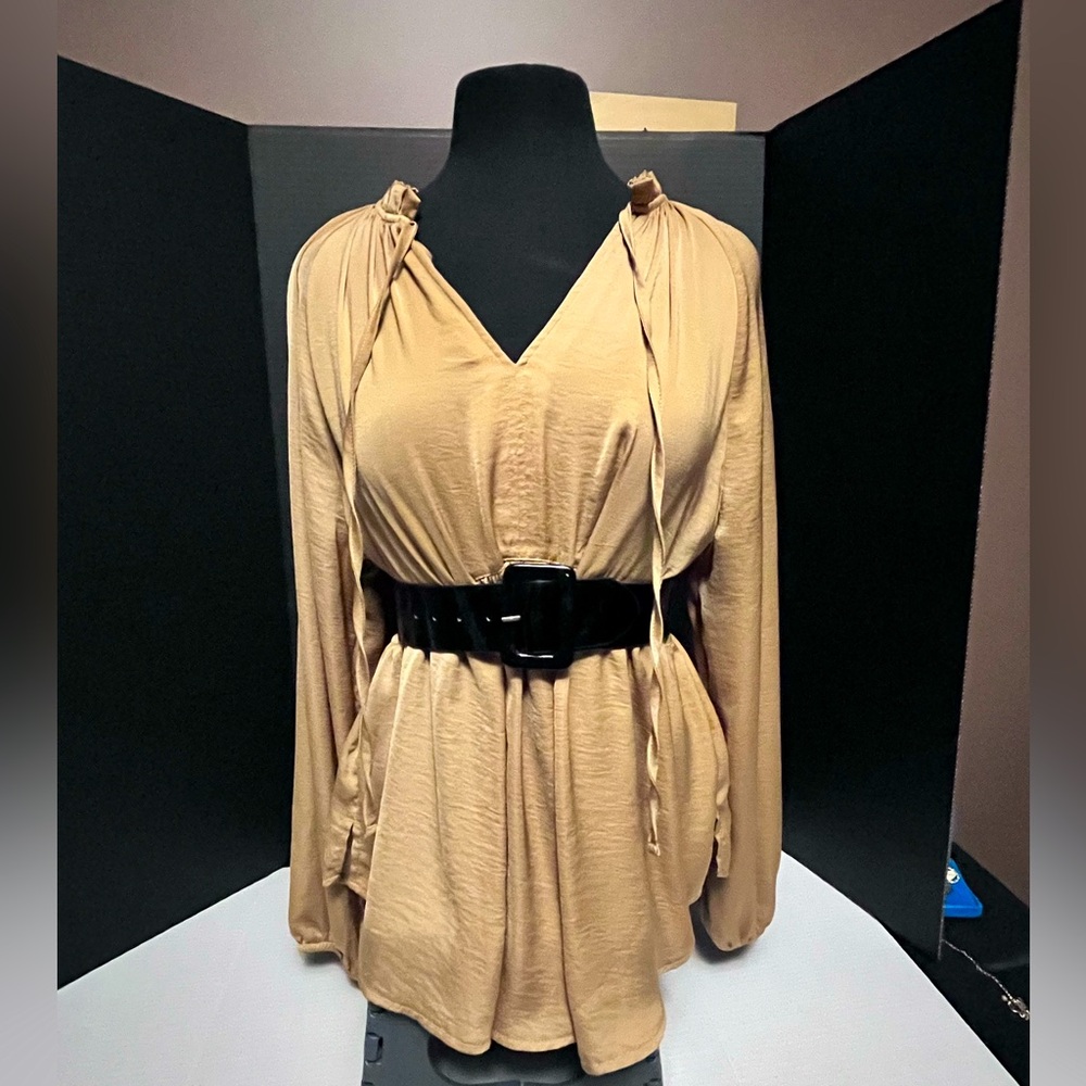 Part of 3 for $30 pricing Golden Flowy Blouse